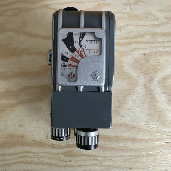 Vintage Mansfield Holiday II Movie Camera 8mm Triple Turret Lens - Untested - Picture 4 of 6